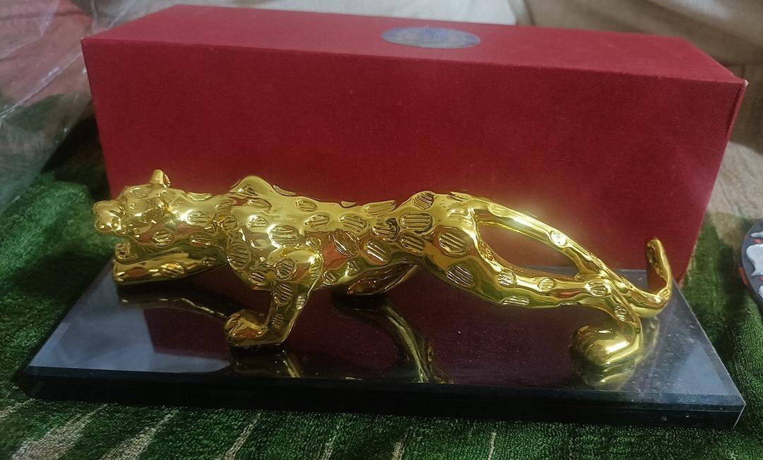 Opulent Golden Cheetah/Leopard Showpiece on Premium Glass Base - S1